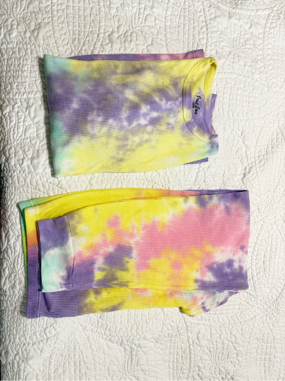 New Soft & Comfy Tie-Dye Waffle Knit Long Sleeve Thermal Set